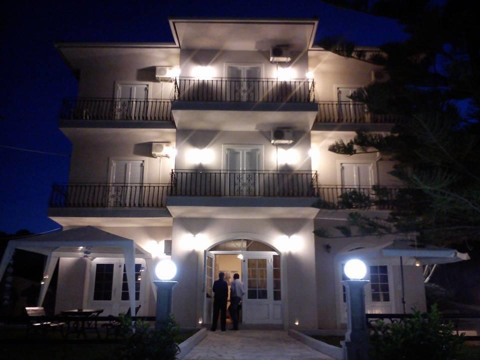 Sea Breeze Apartments Lixoúri Eksteriør bilde